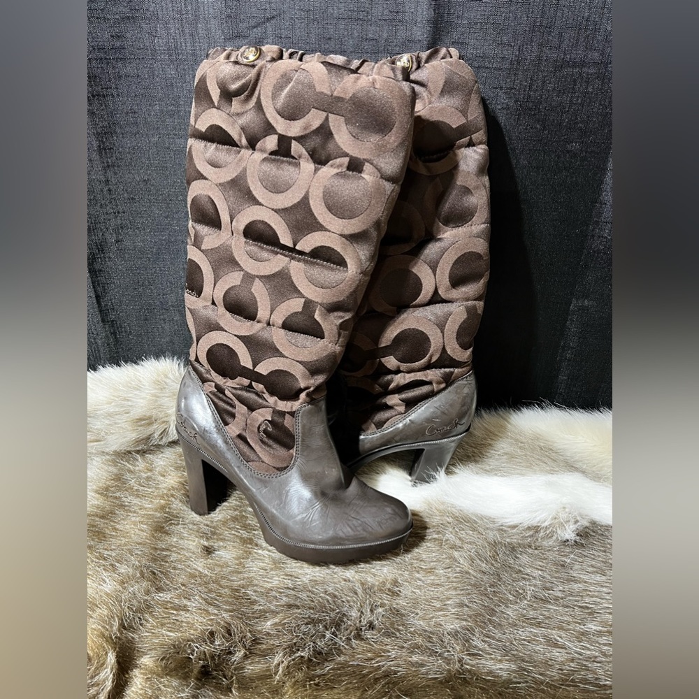 Coach Loryn rain  boots 8.5